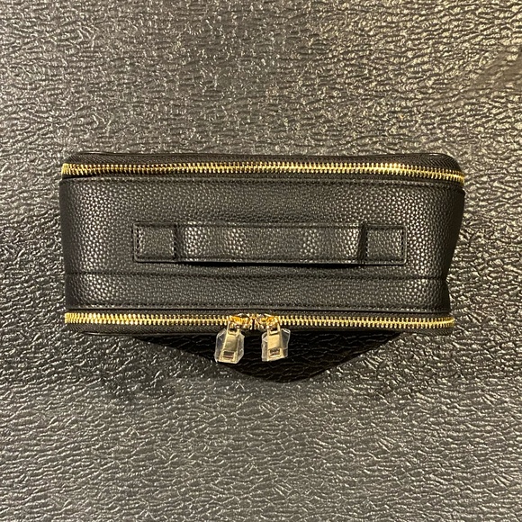 New Makeup Bag - Picture 2 of 4